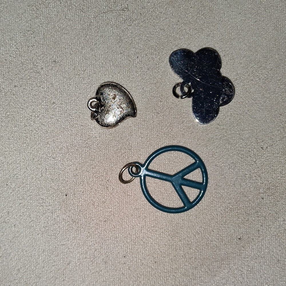 Pendants Bundle - Picture 2 of 2